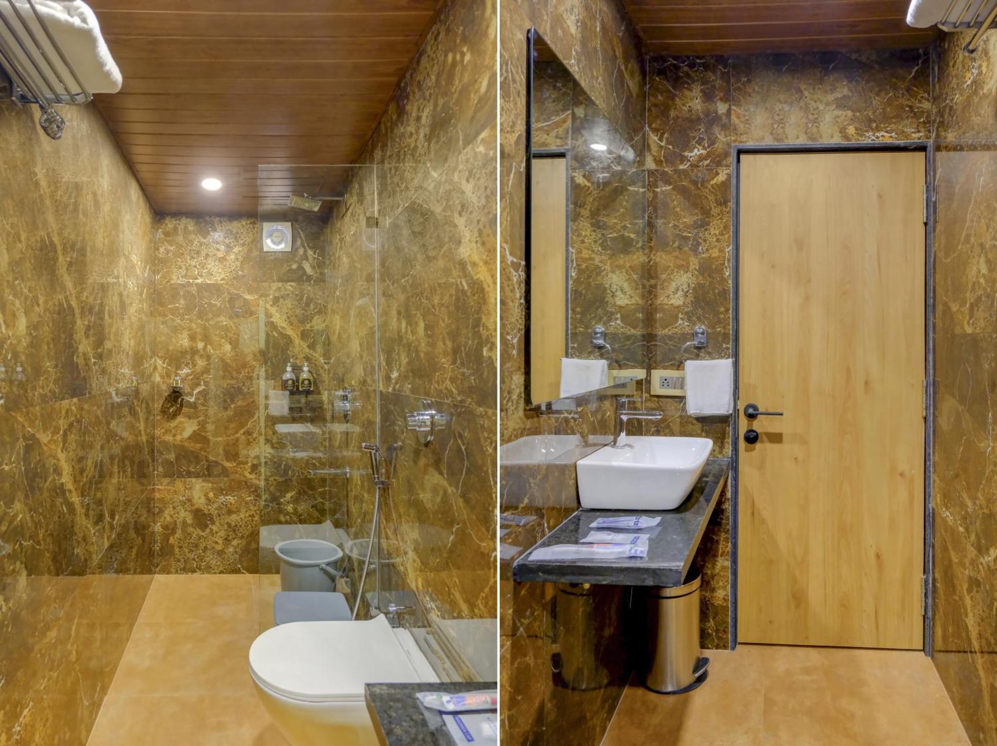 Metropolis Business Hotel Panadzsi Kültér fotó